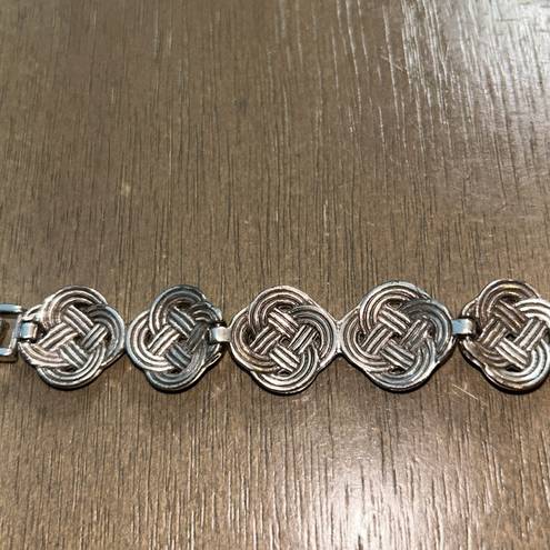 Brighton  Interlok Celtic Knot Silver Plated Bracelet Pre-owned w/ Crystals 7”