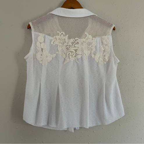 Gimmicks by BKE Gimmicks White Cream Pieced Crochet Tank Top Western Casual Classic Large Buckle