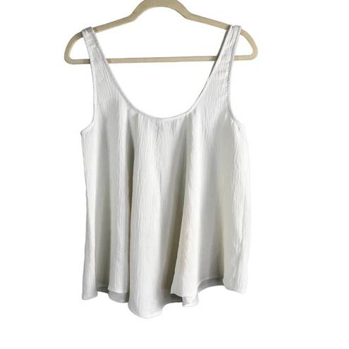 Wishlist  APPAREL Sleeveless Scoop Neck Textured Flowy Tank Top Ivory Size Small