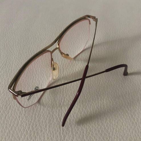 Oleg Cassini 🆕  Red Vintage Frame