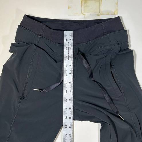 Lululemon  Runderful Lined Ruched Athletic Pants Womens 2 Black