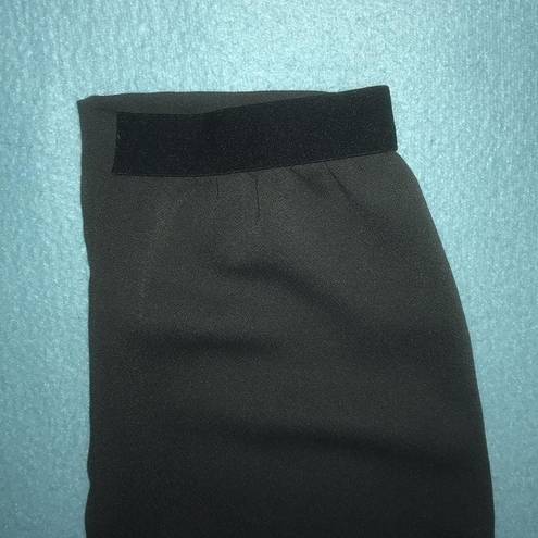 T Tahari  Peter Pan pleated dress pants jogger style NEW size 6