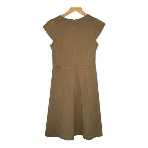 Etcetera  Pleated Dress With Pockets Cap Sleeves Tan Color Career Size 4