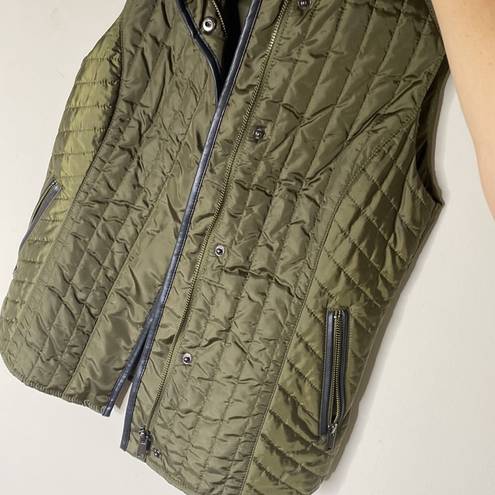 Banana Republic 312- Fall Green Quilted Vest