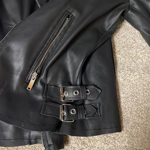 Fitted leather jacket Size L