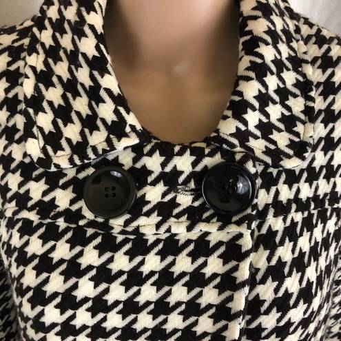 Last Kiss  houndstooth cropped blazer