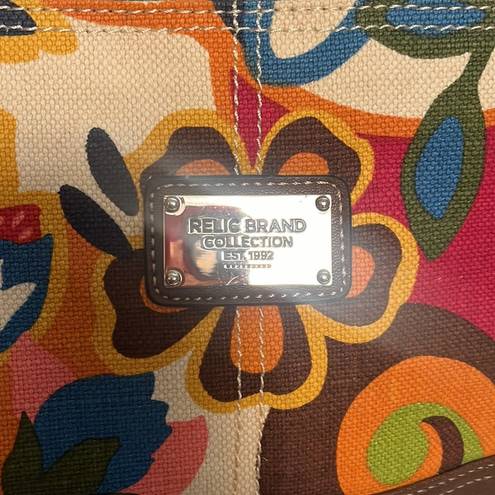 Relic New  brand collection with floral, print shoulder bag with a zipper NWT