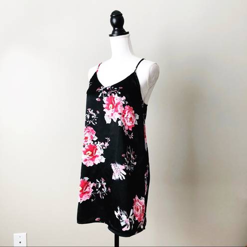 Honey Punch  | Black Floral Satin Slip Nighty Sz S