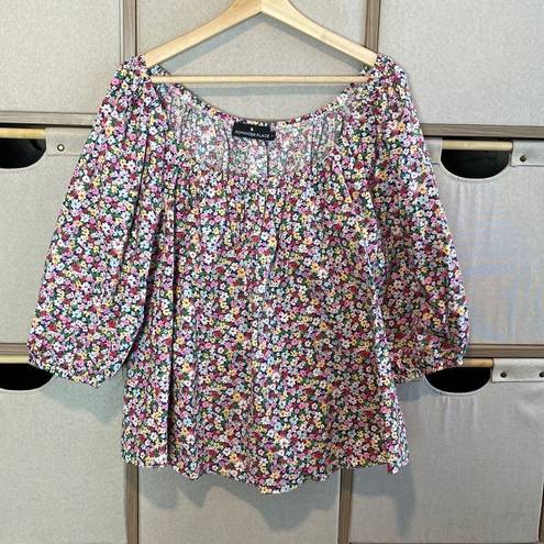 Tuckernuck  Pomander place floral blouse