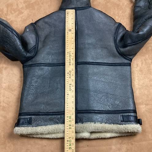 Size 10 Genuine Shearling B