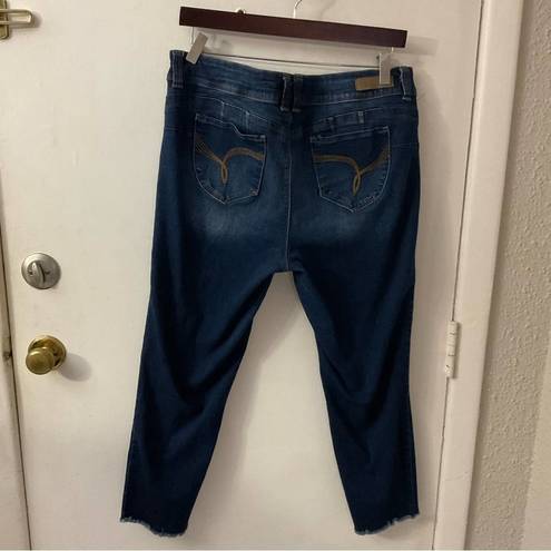 Ymi  Wanna Betta Butt Juniors Blue Jeans Size 15