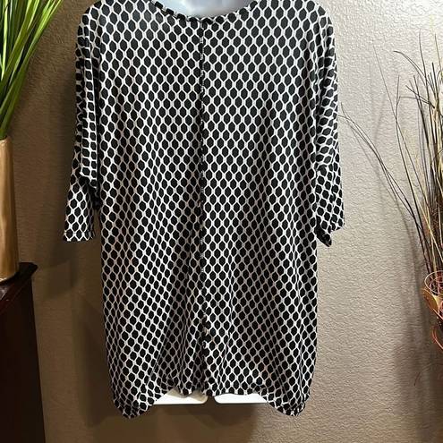 Bobeau  geometric printed tunic top size 3 XL