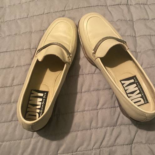 DKNY Cream colored  shoes