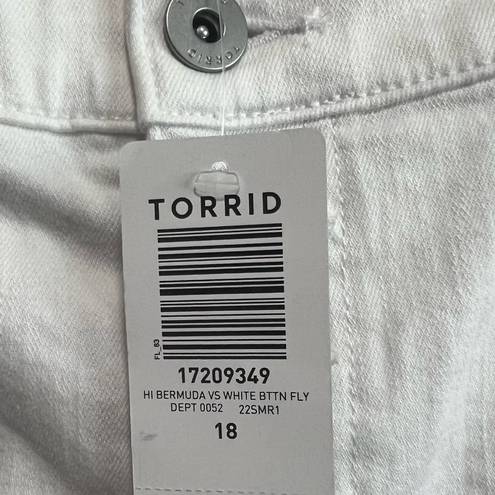 Torrid  Bermuda Vintage Stretch High-Rise Short in White