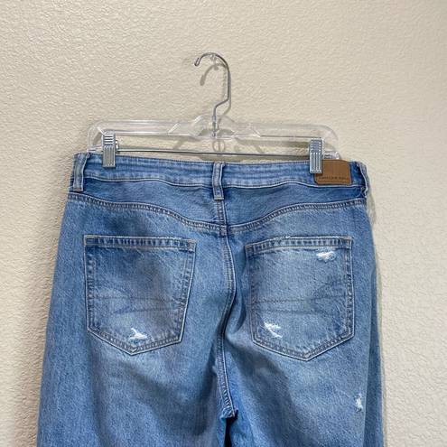 American Eagle  Mom Jeans Size 10 Distressed Light Wash Comfort Stretch Waistband