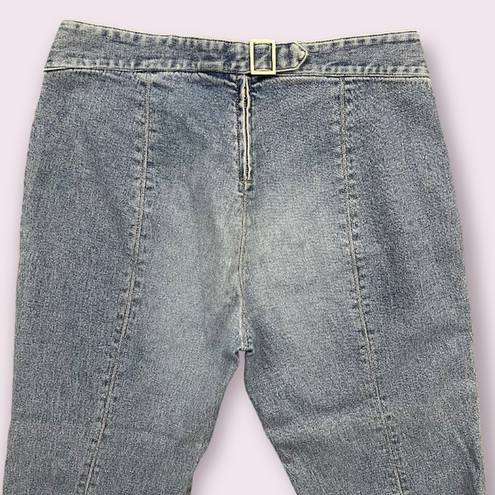 DKNY JEANS Vintage Y2K Light Wash Denim Low Rise Drop V Waistband Capri Jeans