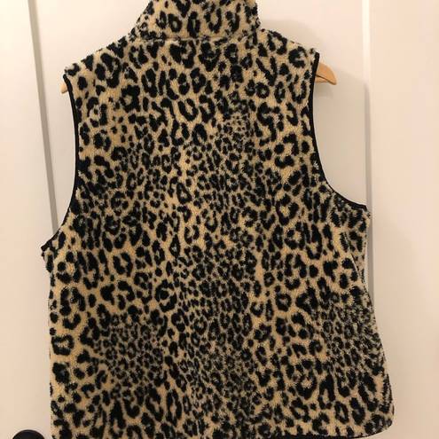 CHAPS Sherpa fleece zip up vest cheetah print