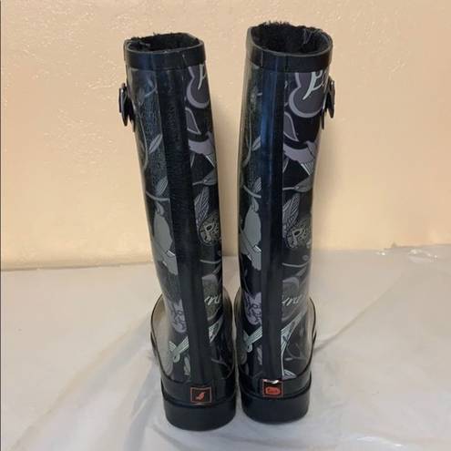 The Sak  Signature Tall Rubber Rain Boots Size 6