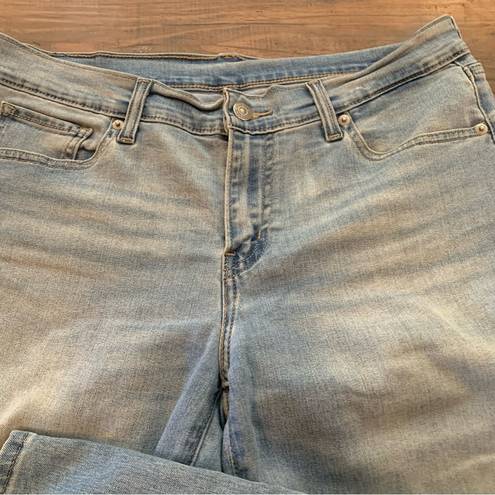 Levi’s Levi's Jeans Capri Mid Rise Light Wash Women's Size 29