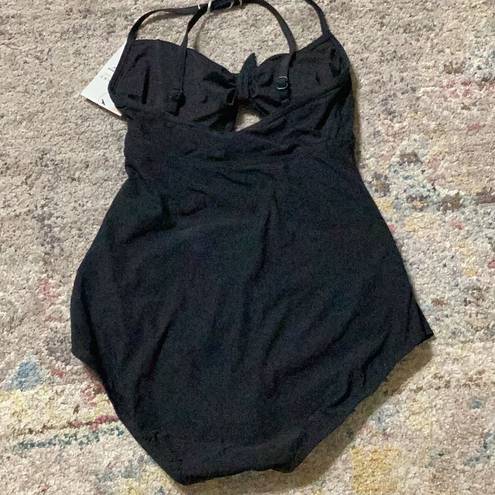 Coco reef New.  black bra sized swimsuit