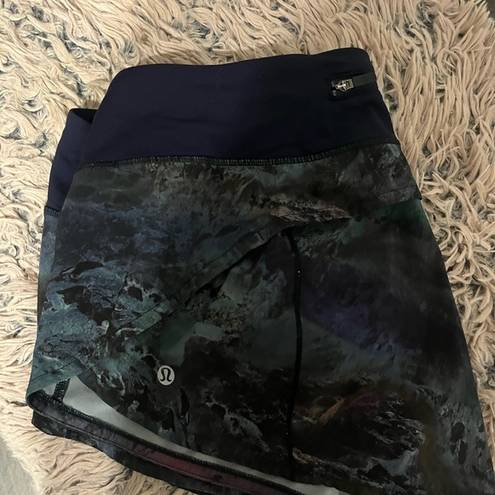 Lululemon  Navy Marble Speed Up Shorts 2.5