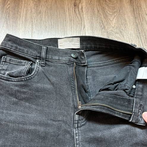 Everlane  The Cheeky Straight Jean in Washed Black Size 27 Crop