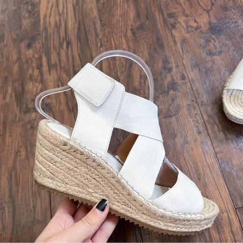 Eileen Fisher  • Willow Espadrille Wedge Sandal beige Bone leather jute heel