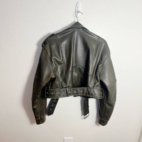 ZARA  Womens Faux Leather Crop Biker Jacket Viral Size Medium Oversize