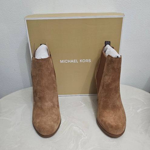 Michael Kors MICHAEL  Women’s Lottie Suede Bootie - Size 7 M   CAROB  40FLTHEES