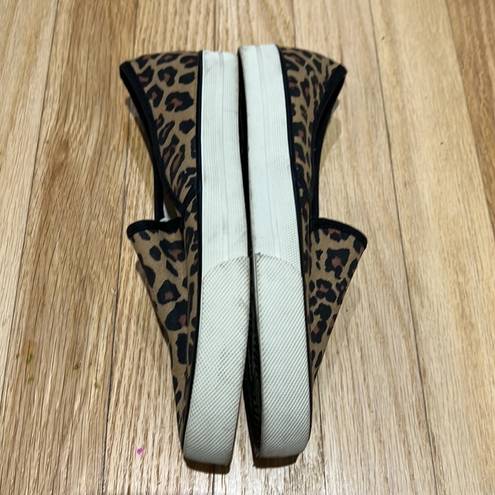 American Eagle  Leopard Slip On Shoes Women’s Size 6