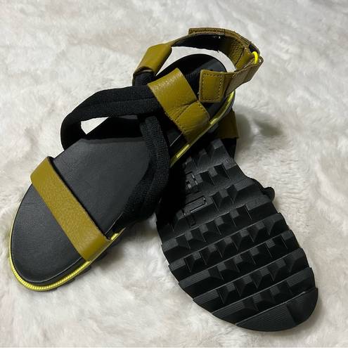 Sorel  Roaming Decon Sandals