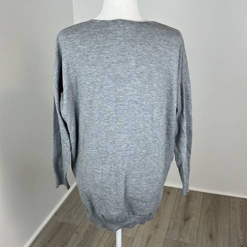 FAVLUX  Grey V-Neck Pullover Sweater Size Large