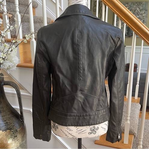 Universal Threads Universal Thread Faux Leather Moto Jacket