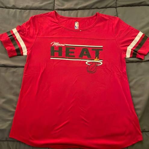 Nba Women’s Miami Heat t-shirt