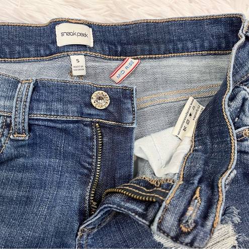 Sneak Peak SNEAK PEEK Women’s Mid-Rise Distressed Cuffed Blue Denim Shortie Shorts Small