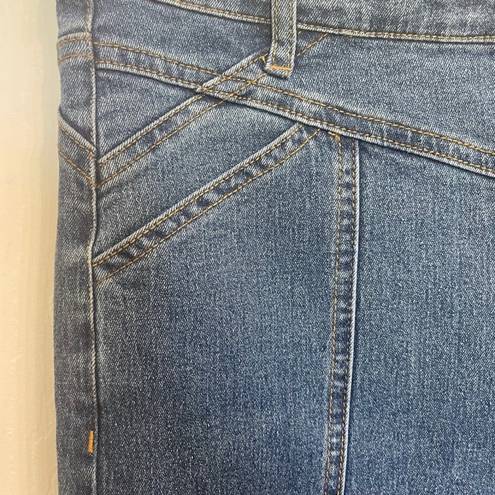 Umgee  Boutique Brand Mom pointe jeans V cuff large