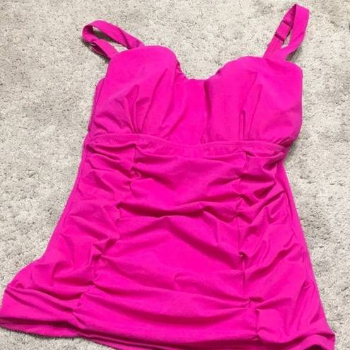 Gottex New. Pink  ruched tankini top. 32D. New