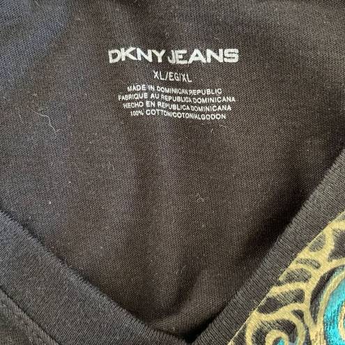 DKNY NWT  Jeans Women’s T-Shirt-Black Size XL