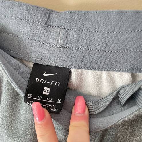 Nike  sweatpants