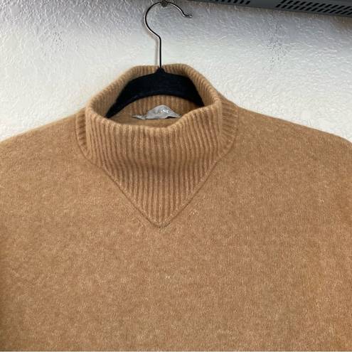 Everlane  The Cozy Stretch Pullover Wool Yak blend Camel Sweater size Small