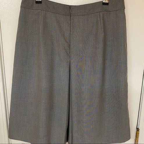 Apostrophe  Gray Pleated Stretch Skirt