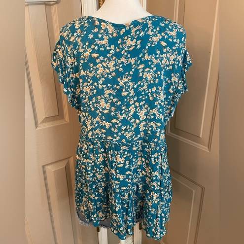 belle du jour  Algiers blue floral tiered rayon babydoll tunic top Size L NWT