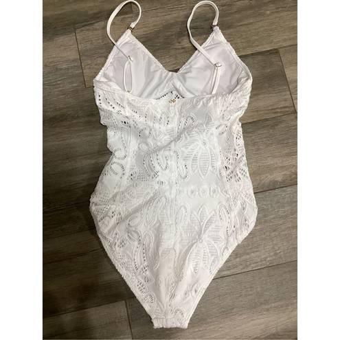 PilyQ New.  lily lace one piece. Retails $217 Large