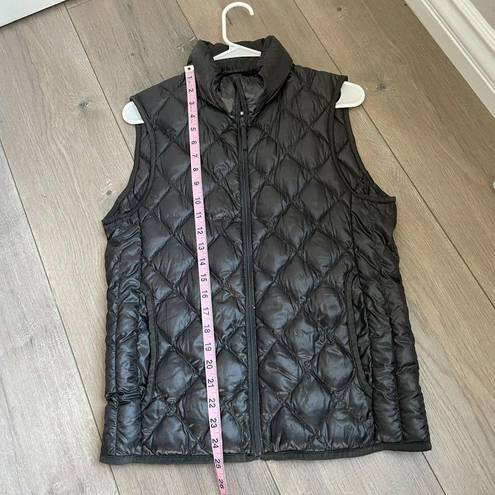 Uniqlo  quilted puffer vest black womens size XS