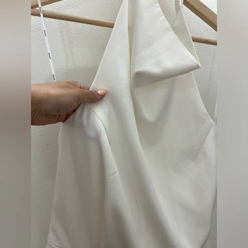 Elliatt  Asymmetric Satin White Cocktail Halter Dress Size Medium