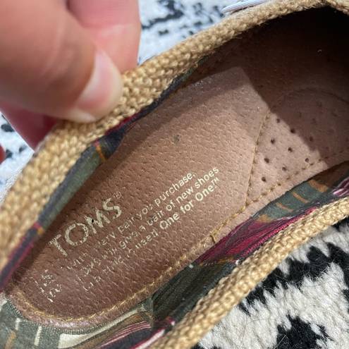 Toms Tom’s