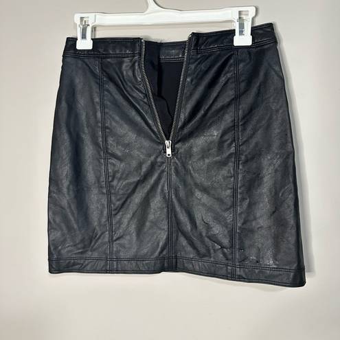 Abercrombie & Fitch Abercrombie faux leather mini skirt