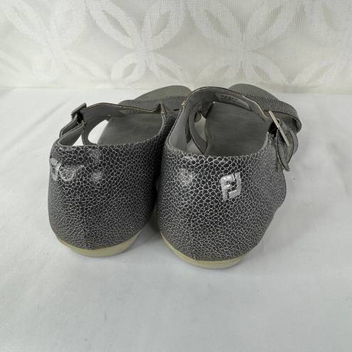 FootJoy  Women’s Naples Spikeless Golf Sandals Size 9M Gray 92377