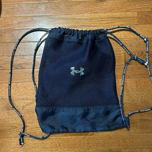 Under Armour Navy  drawstring bag.