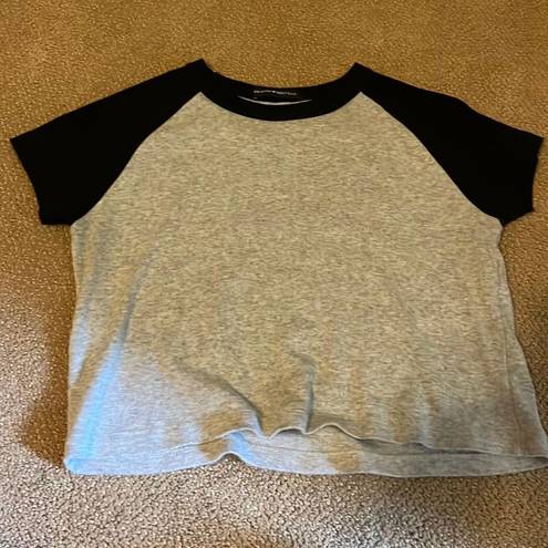 Brandy Melville T-shirt Cropped